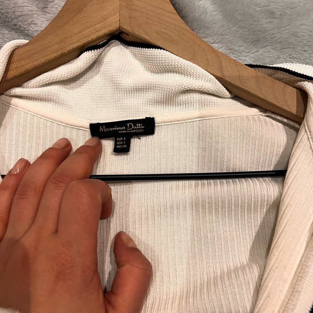 Massimo Dutti Cream Ribbed Top - Picture 3 of 5